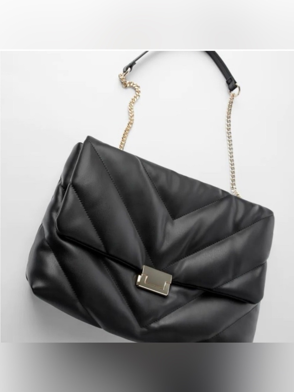 NWOT Zara quilted flap bag in black faux leather with chain shoulder strap.